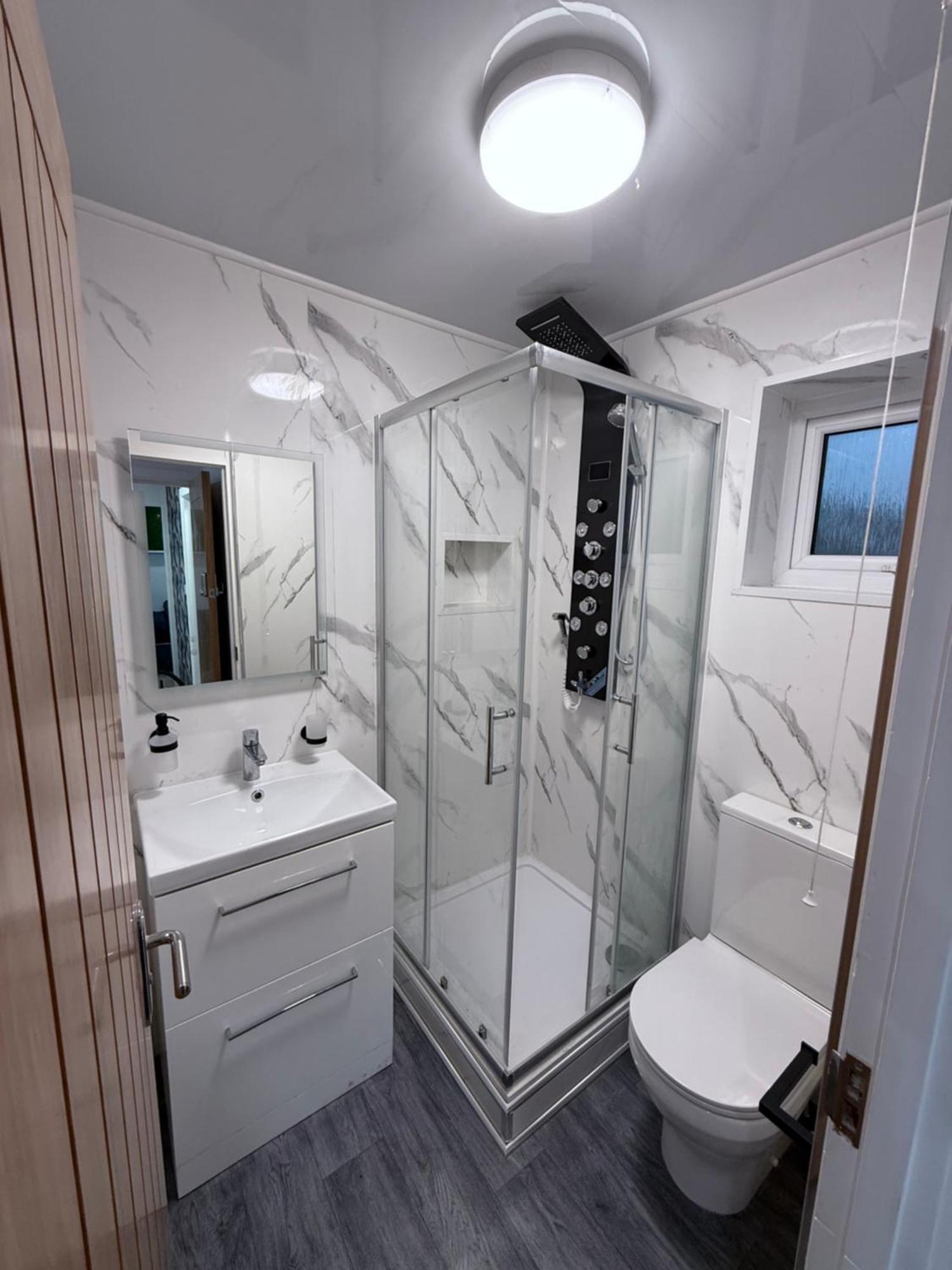 Birmingham City Centre- 9 Bed House With Free Parking エクステリア 写真