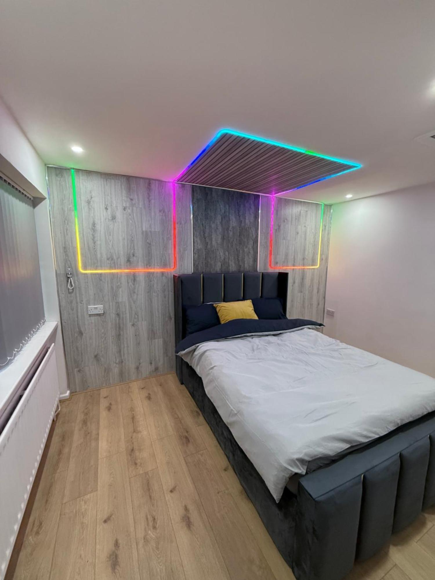 Birmingham City Centre- 9 Bed House With Free Parking エクステリア 写真