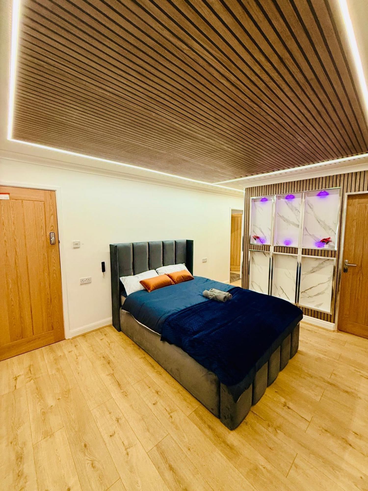 Birmingham City Centre- 9 Bed House With Free Parking エクステリア 写真
